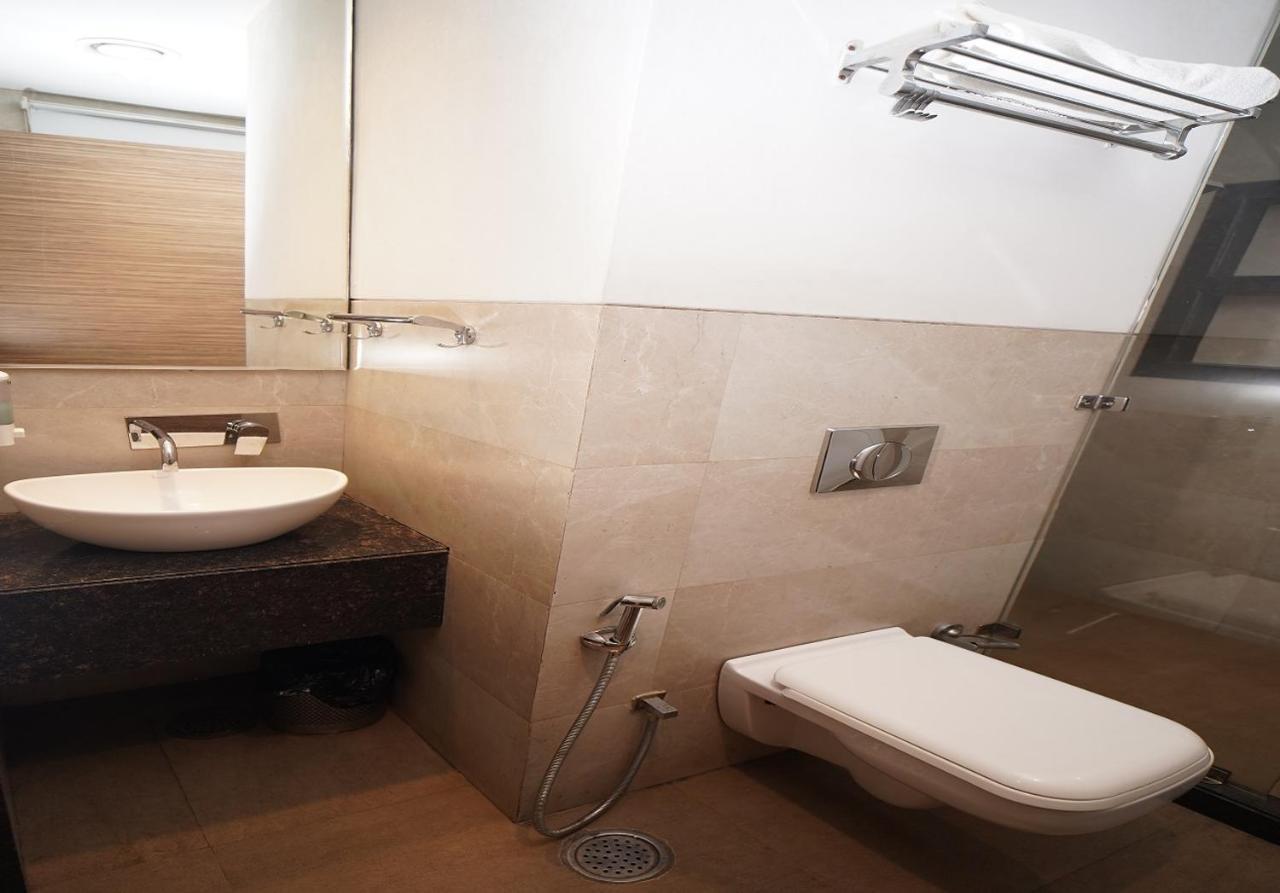 Hotel Amora - Rajnandgaon Raj Nandgaon Εξωτερικό φωτογραφία