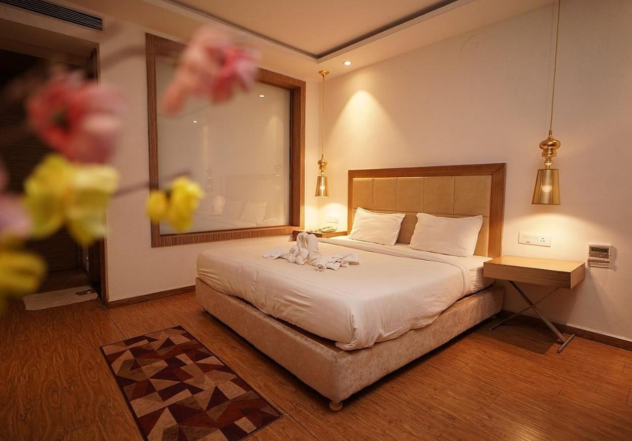 Hotel Amora - Rajnandgaon Raj Nandgaon Εξωτερικό φωτογραφία