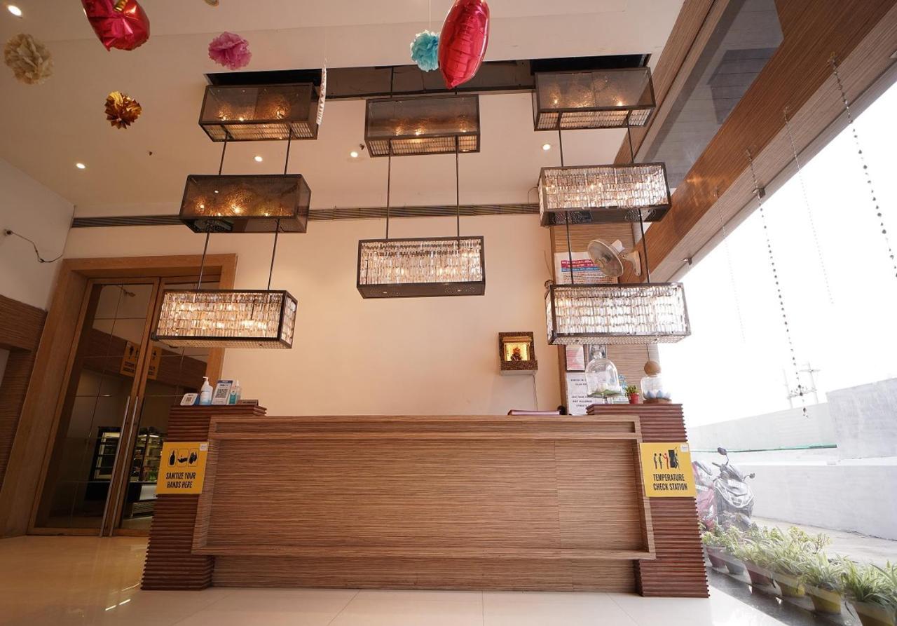 Hotel Amora - Rajnandgaon Raj Nandgaon Εξωτερικό φωτογραφία