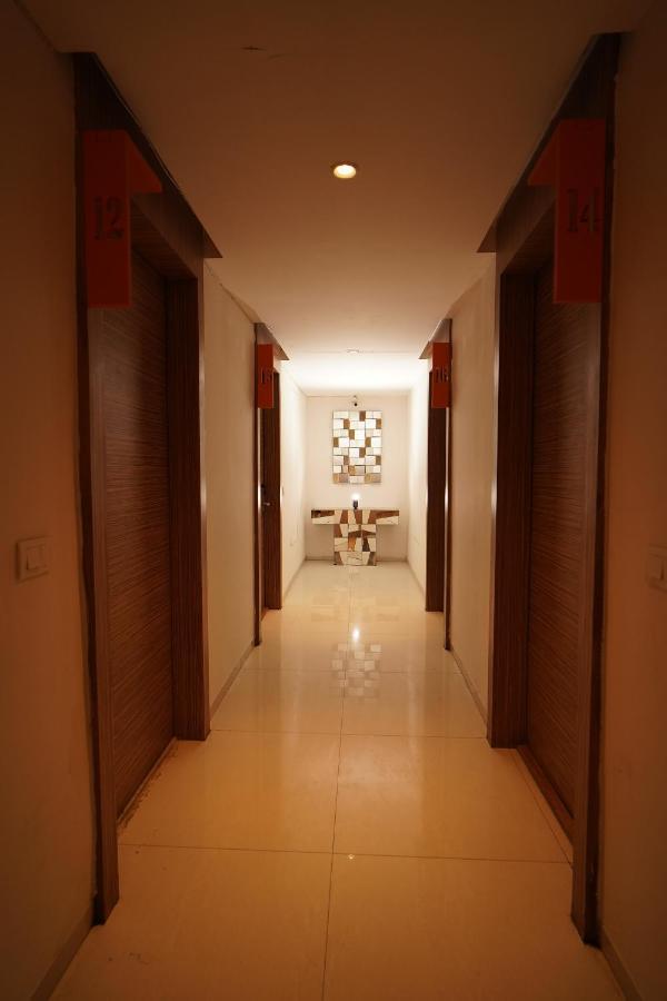 Hotel Amora - Rajnandgaon Raj Nandgaon Εξωτερικό φωτογραφία